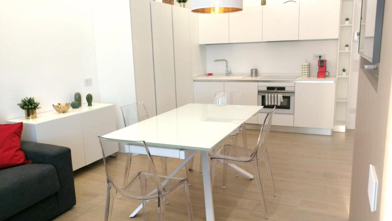 Arcioun Suite Riccione Exteriör bild