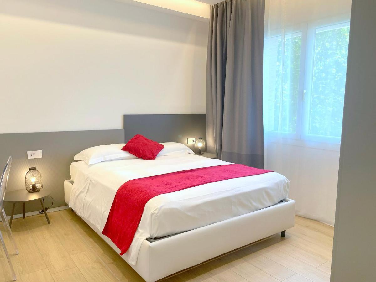 Arcioun Suite Riccione Exteriör bild
