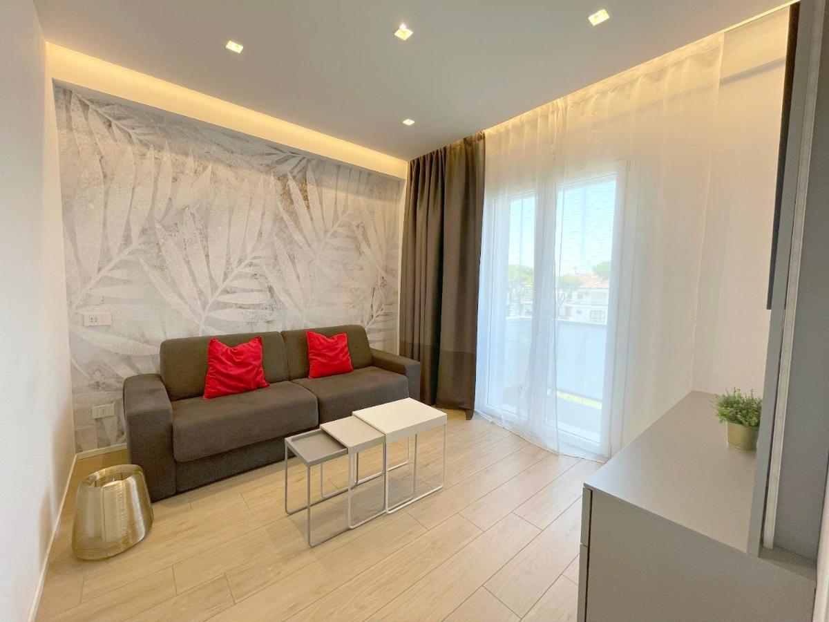 Arcioun Suite Riccione Exteriör bild