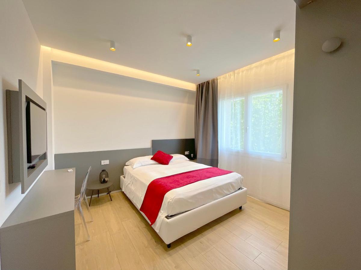 Arcioun Suite Riccione Exteriör bild