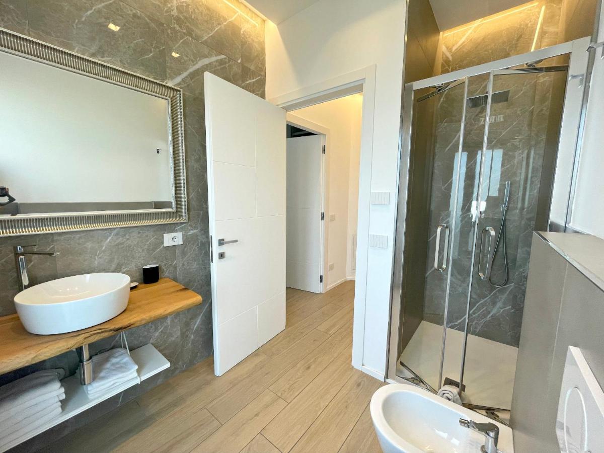 Arcioun Suite Riccione Exteriör bild