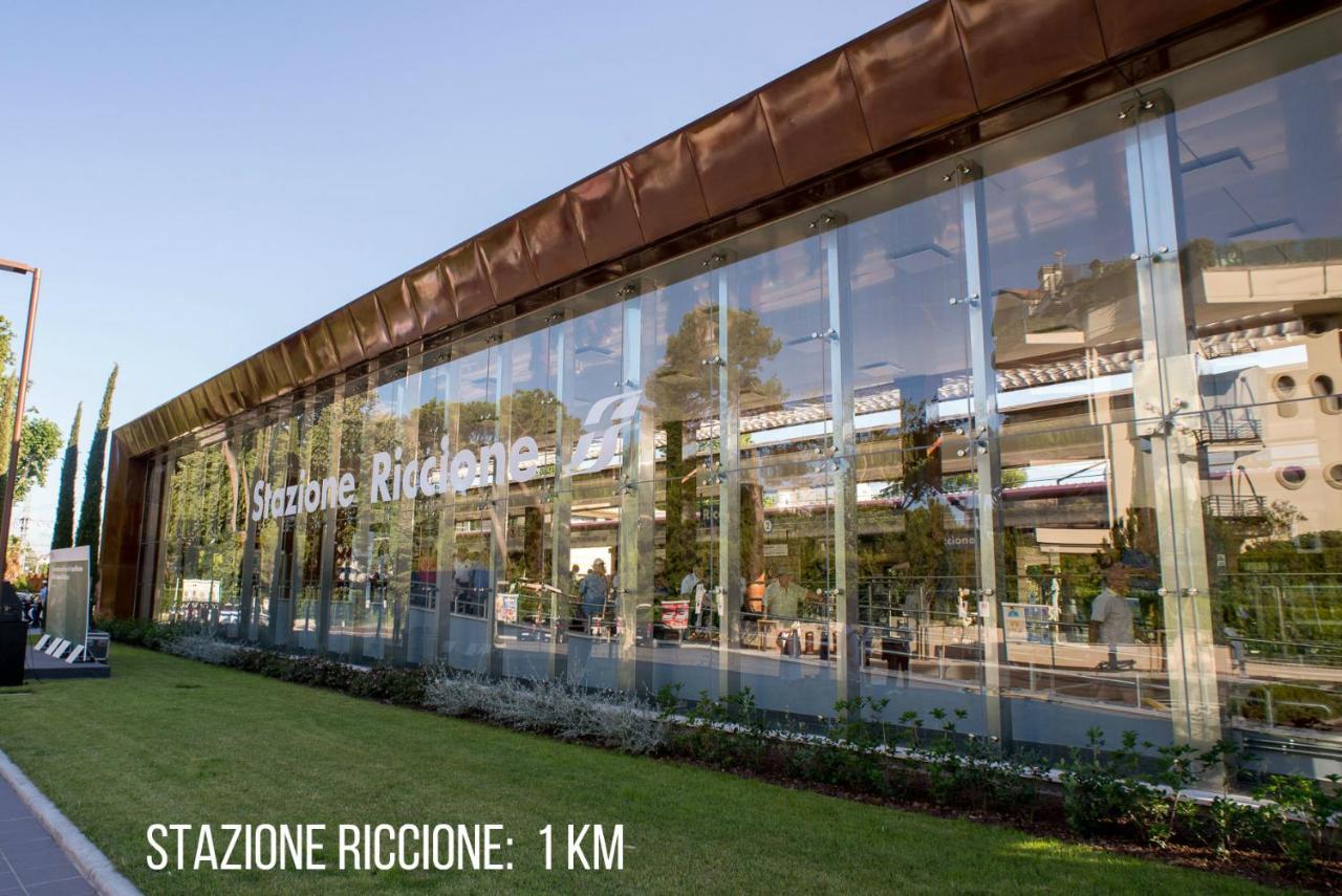 Arcioun Suite Riccione Exteriör bild